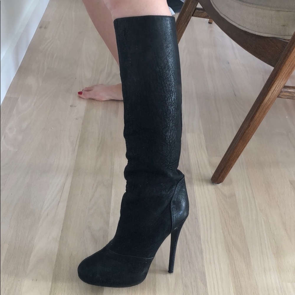 Vera Wang Lavender label black knee high boots